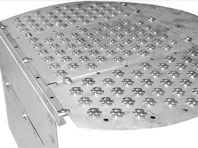 This is a floating valves tray.
